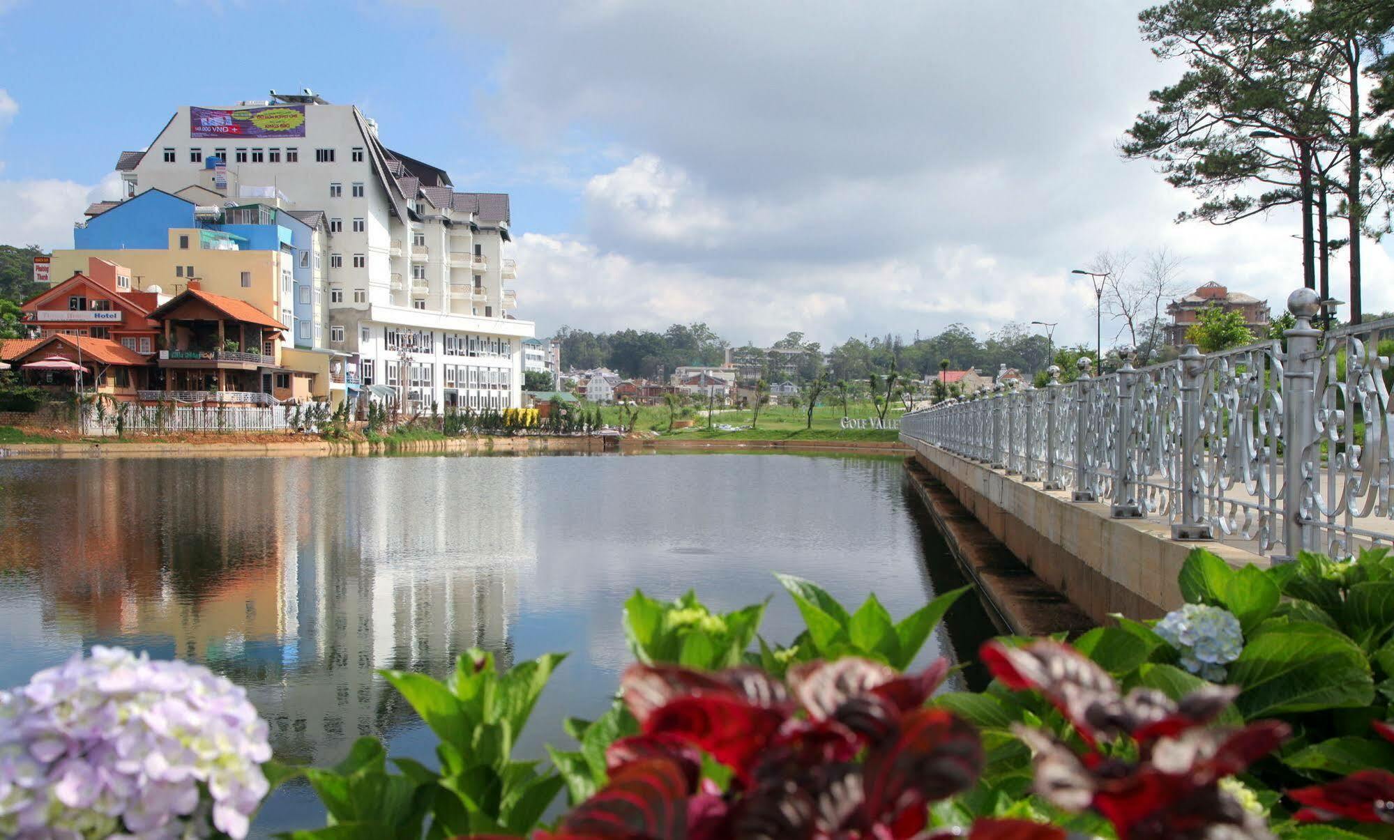 Kings Hotel Dalat Esterno foto